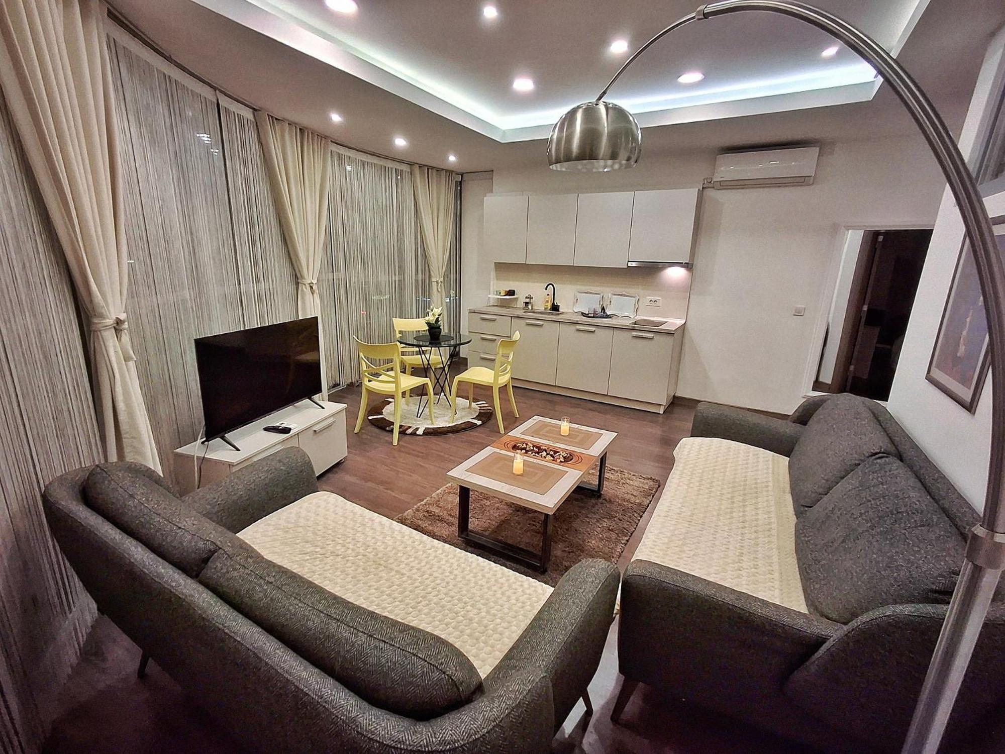 Urban Vibe Apartments Szkopje Kültér fotó